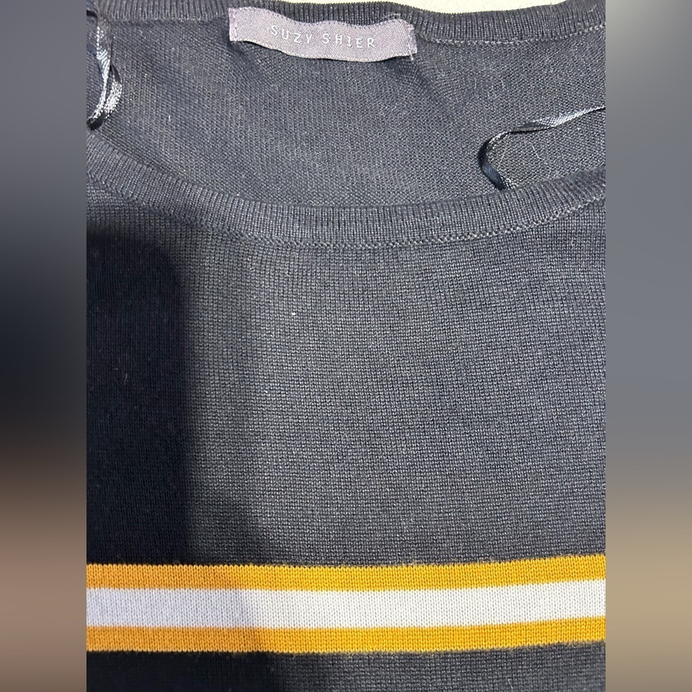 Suzy Shier Black and Yellow Striped 3/4 Sleeve Knit - Picture 3 of 6